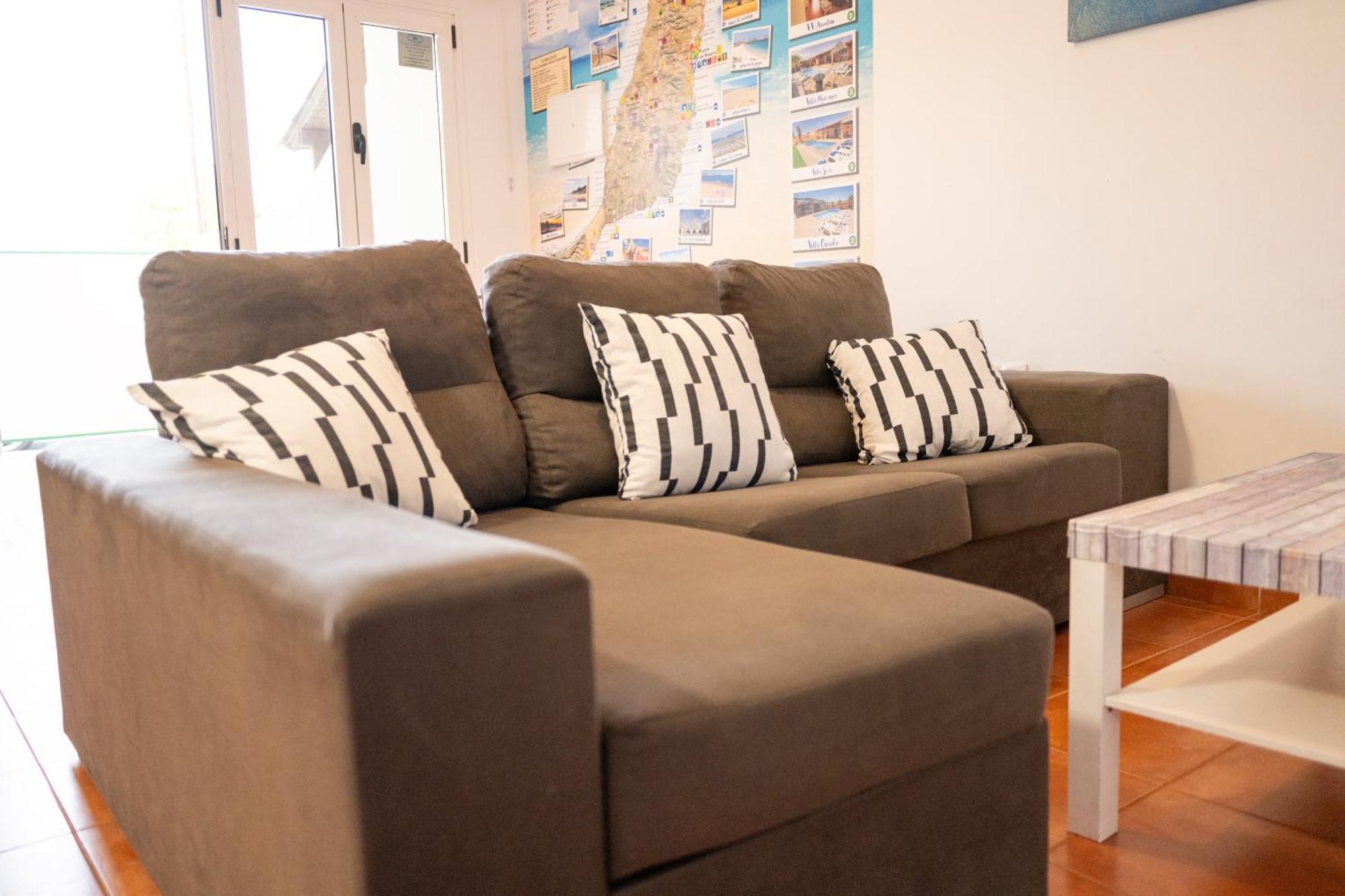 Amolan Vv Airport Apartment El Matorral Ngoại thất bức ảnh
