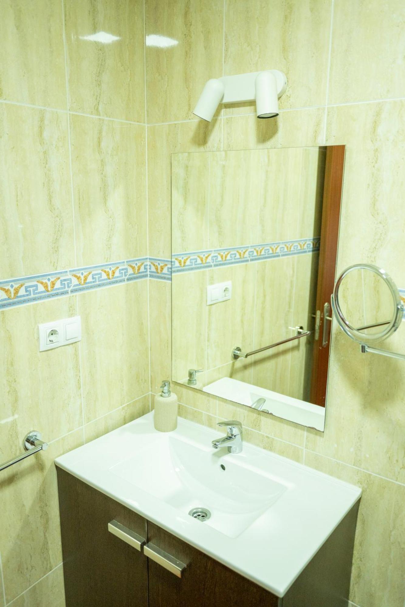 Amolan Vv Airport Apartment El Matorral Ngoại thất bức ảnh